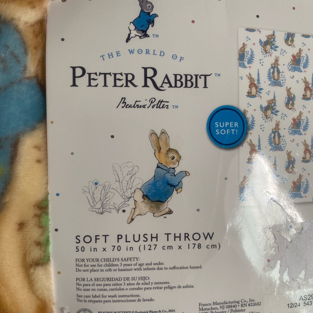 Soft Plush Throw Blanket - Cream and Blue